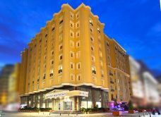 Golden Age 1 Otel